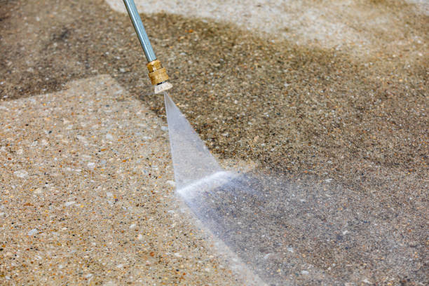 Best Restaurant Pressure Washing  in Corona, CA